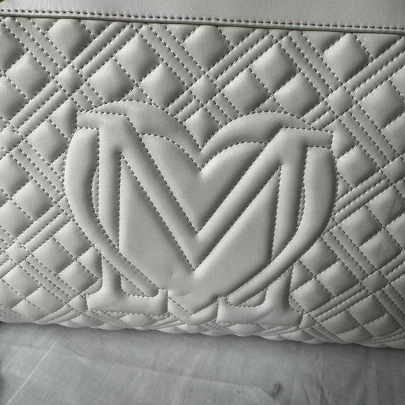 Love Moschino Cream Quilted Shoulder Bag - Picture 4 of 7